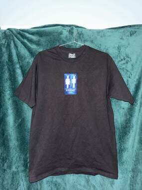 Kodone Restroom Embroidered White Bunny Logo Black T-Shirt Size Large